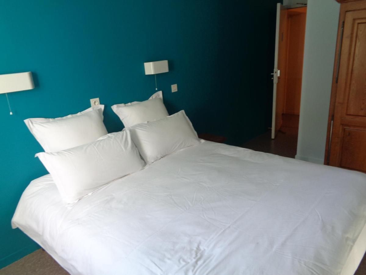 Auberge Des Genets D'Or Ranchal Luaran gambar