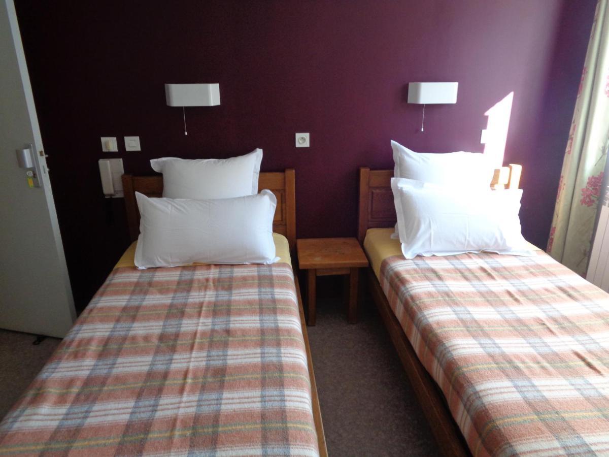 Auberge Des Genets D'Or Ranchal Luaran gambar