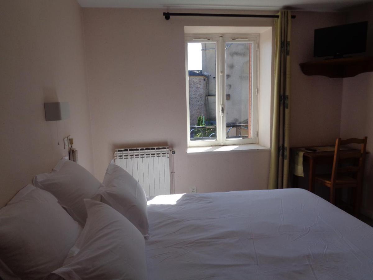 Auberge Des Genets D'Or Ranchal Luaran gambar